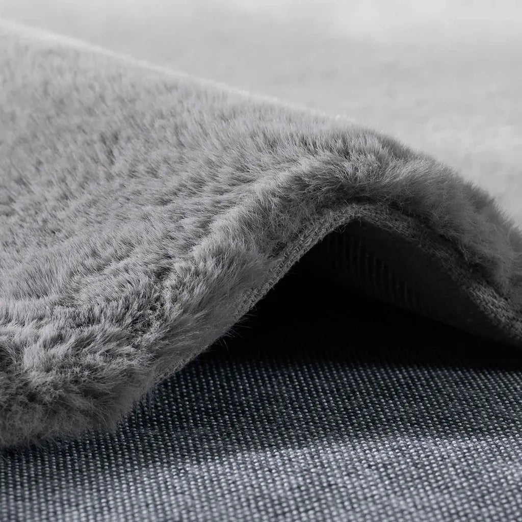  Fellteppich Kunstfell Teppich Imitat In Grau Dicht Flauschig Seidiger Glanz Hochflor, Maße:200x290 Cm