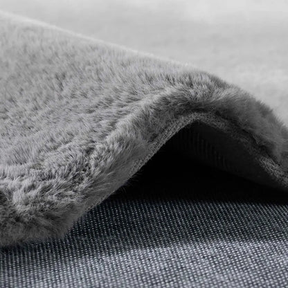  Fellteppich Kunstfell Teppich Imitat In Grau Dicht Flauschig Seidiger Glanz Hochflor, Maße:200x290 Cm