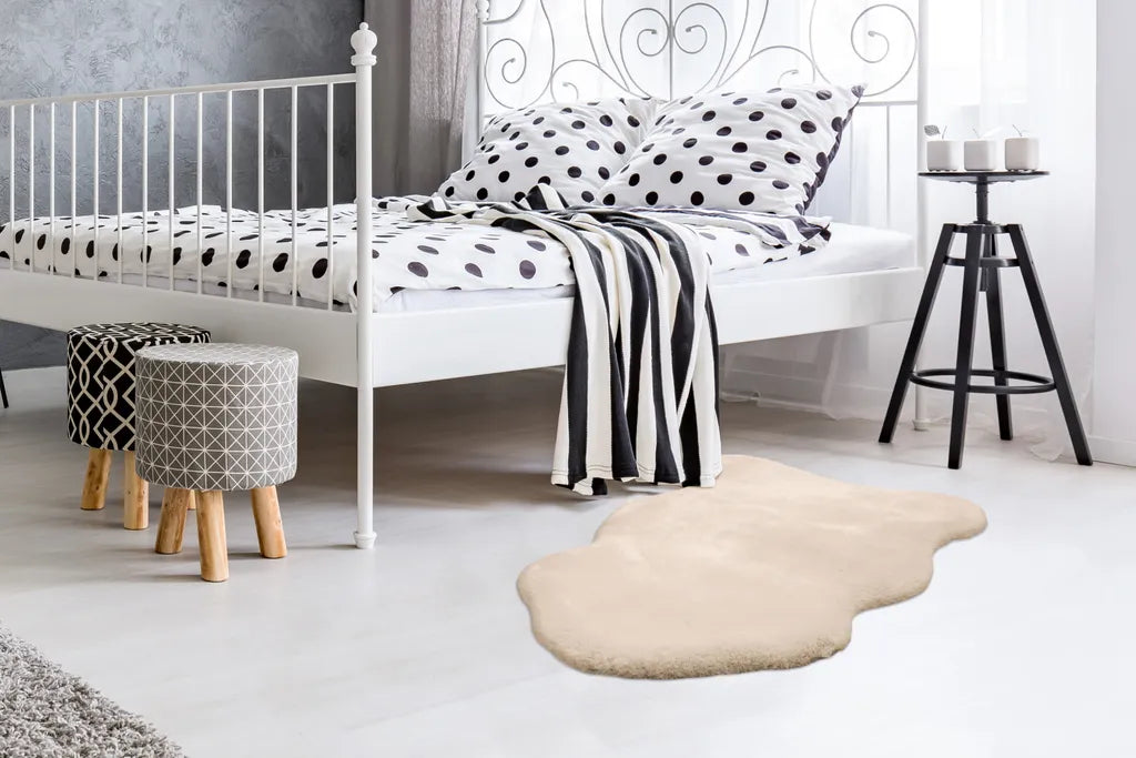  Kayoom - Hochflor Teppich Rabbit Light Sheepskin 825 Elfenbein Grösse: 60cm X 90cm